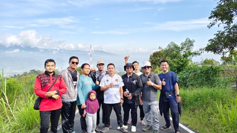 Pondok Pesantren Sumbar SMP SMA Al Madinah Solok